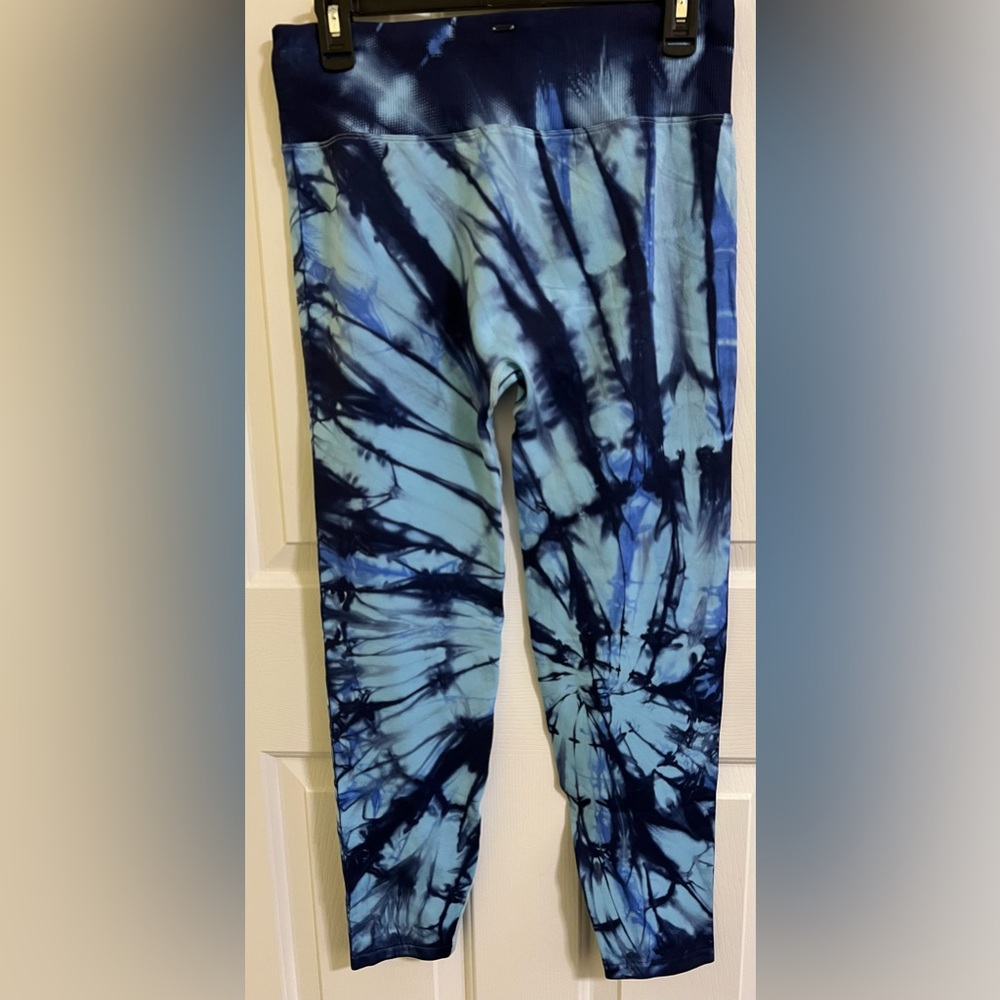 Victoria’s Secret Pink leggings L